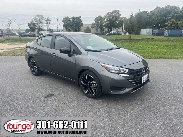 2025 Nissan Versa SR