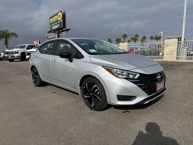 2025 Nissan Versa SR