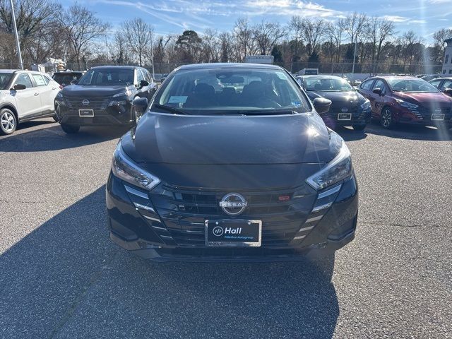 2025 Nissan Versa SR