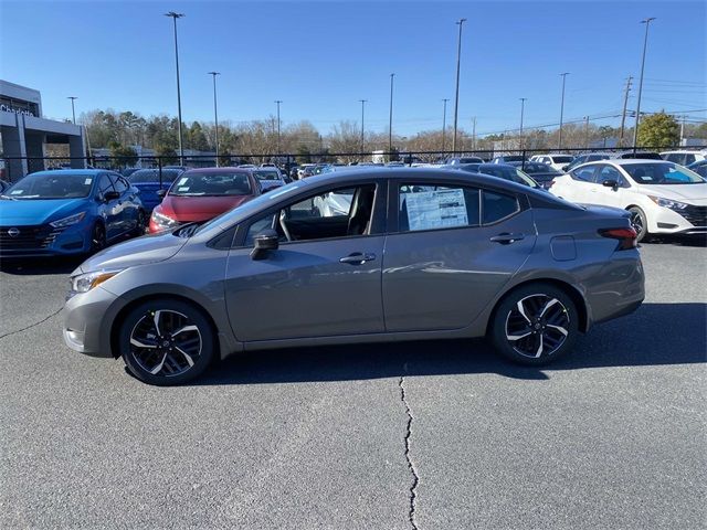 2025 Nissan Versa SR