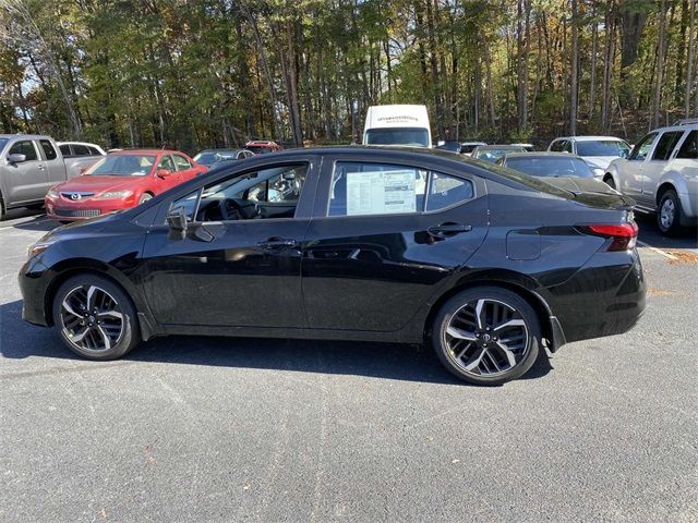 2025 Nissan Versa SR