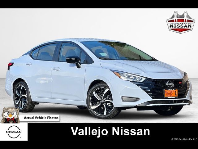 2025 Nissan Versa SR