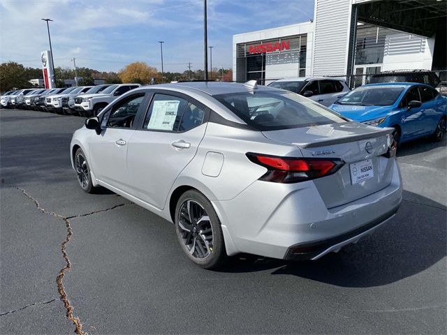 2025 Nissan Versa SR