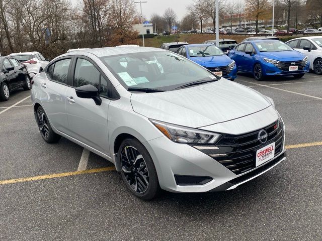 2025 Nissan Versa SR