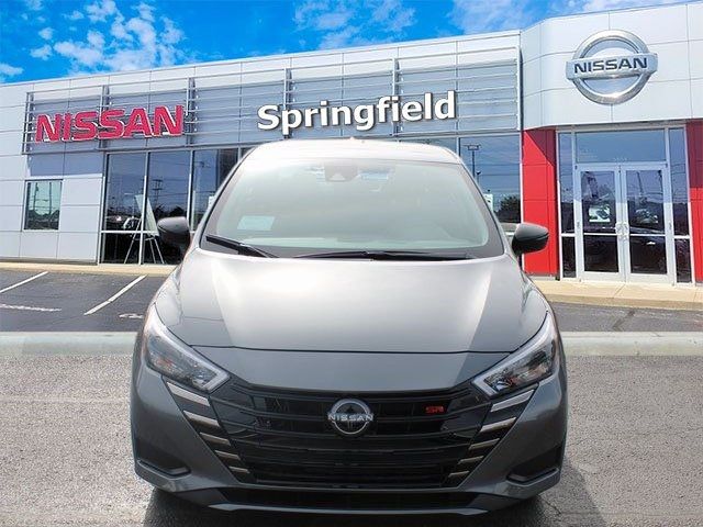 2025 Nissan Versa SR