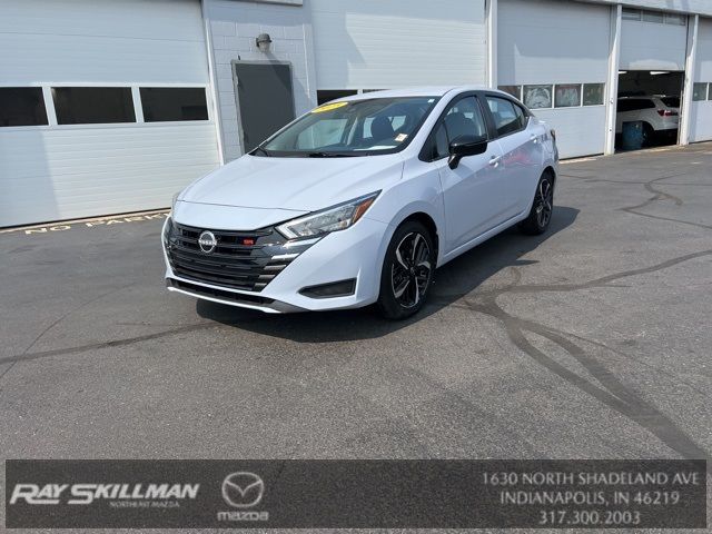 2025 Nissan Versa SR
