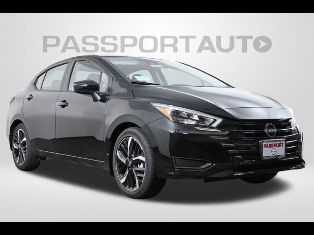 2025 Nissan Versa SR