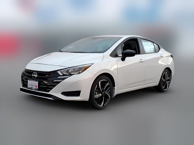 2025 Nissan Versa SR