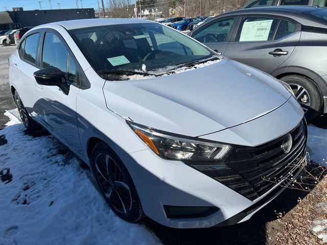 2025 Nissan Versa SR