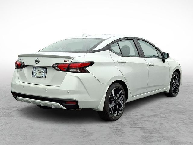 2025 Nissan Versa SR
