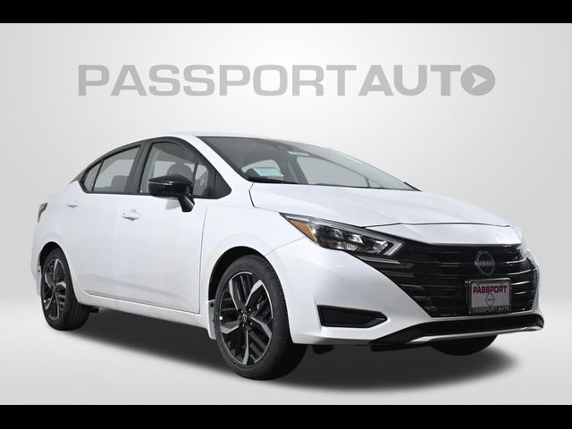 2025 Nissan Versa SR