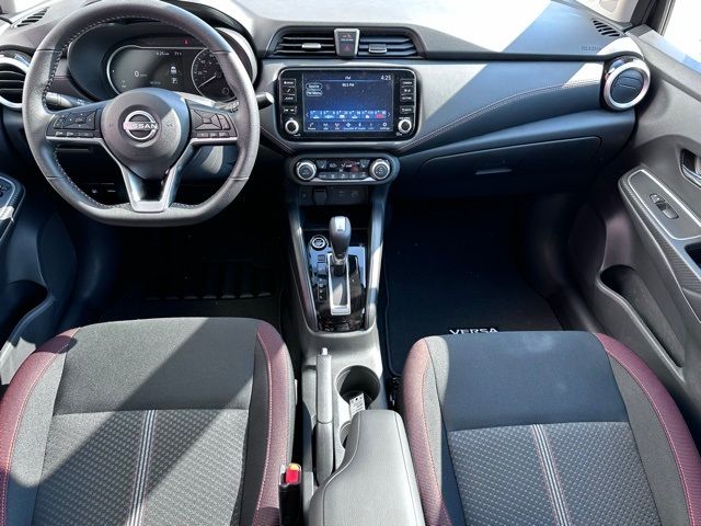 2025 Nissan Versa SR