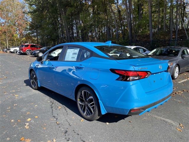 2025 Nissan Versa SR