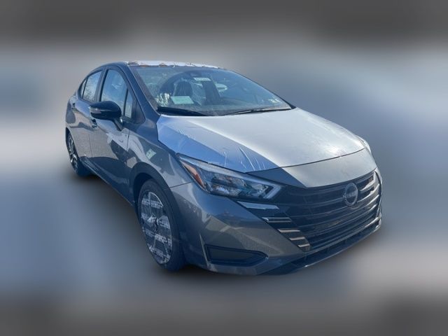 2025 Nissan Versa SR