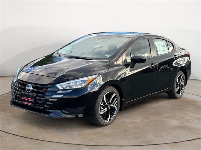 2025 Nissan Versa SR