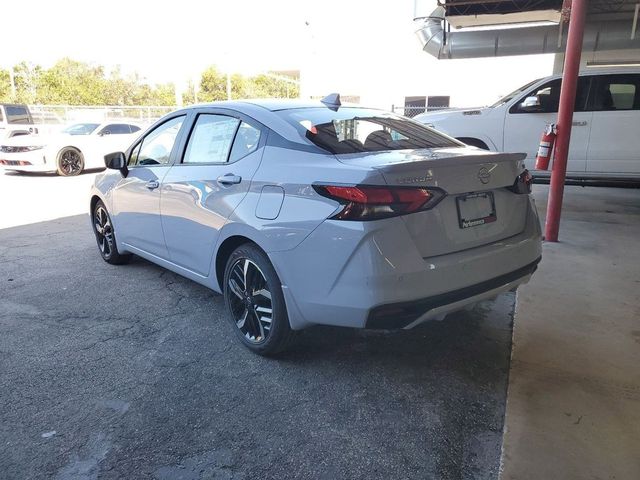 2025 Nissan Versa SR