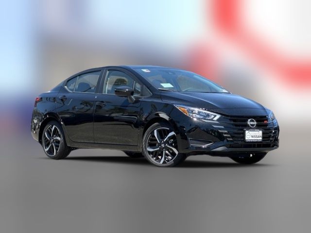 2025 Nissan Versa SR