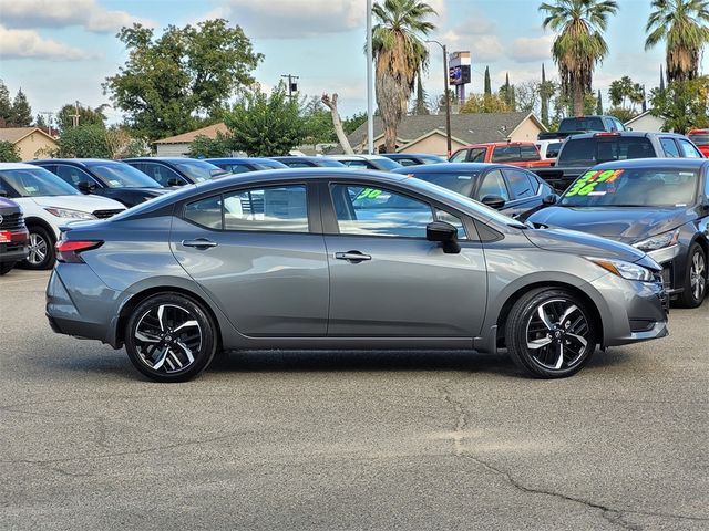 2025 Nissan Versa SR