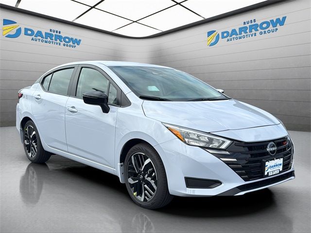 2025 Nissan Versa SR