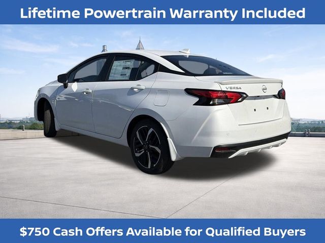 2025 Nissan Versa SR