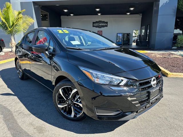 2025 Nissan Versa SR