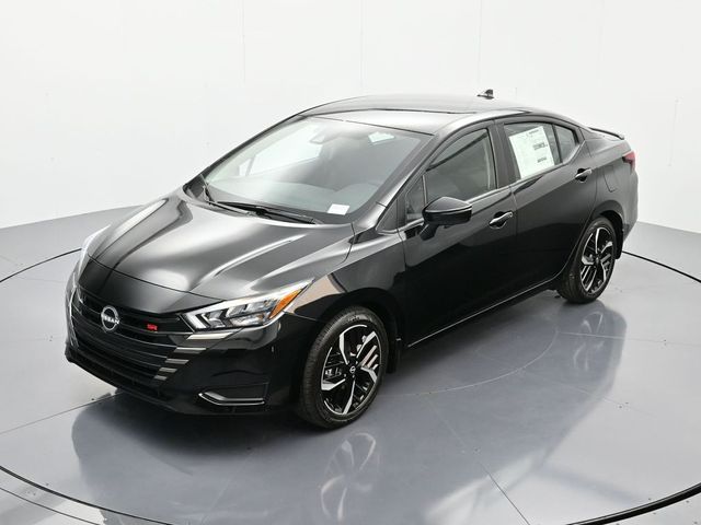2025 Nissan Versa SR