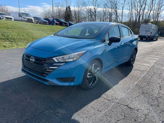 2025 Nissan Versa SR