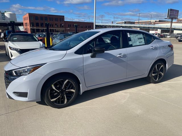 2025 Nissan Versa SR