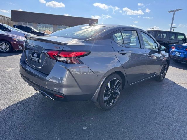 2025 Nissan Versa SR