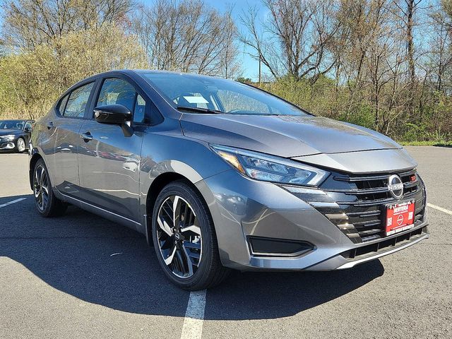 2025 Nissan Versa SR