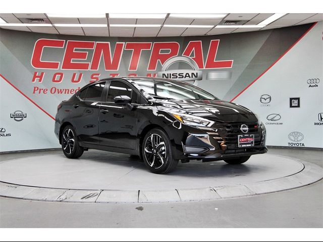 2025 Nissan Versa SR