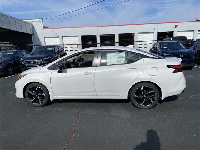 2025 Nissan Versa SR