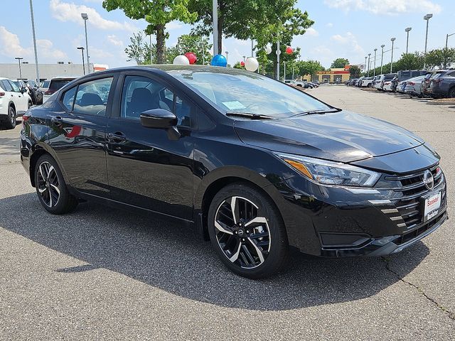 2025 Nissan Versa SR