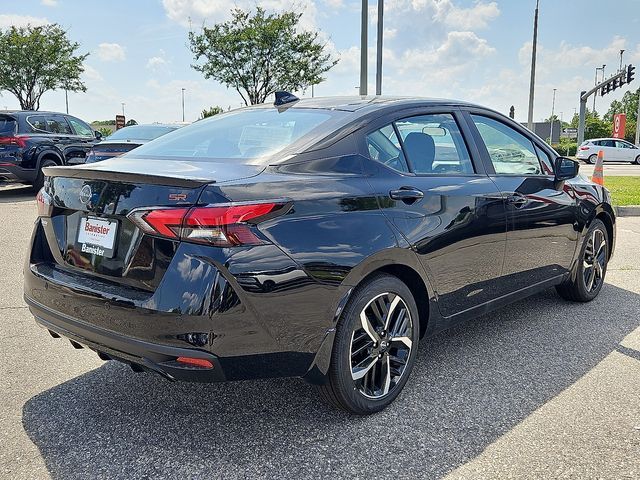 2025 Nissan Versa SR