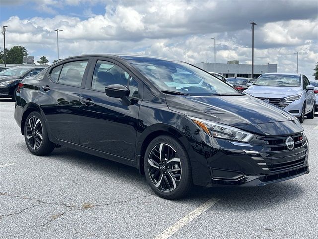2025 Nissan Versa SR