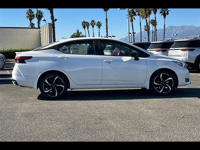 2025 Nissan Versa SR