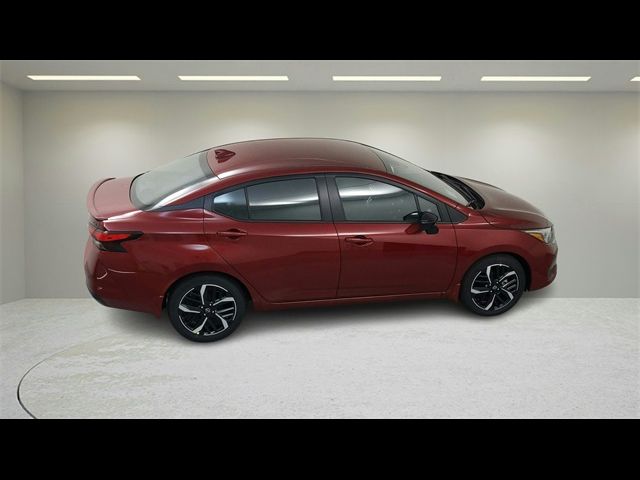 2025 Nissan Versa SR