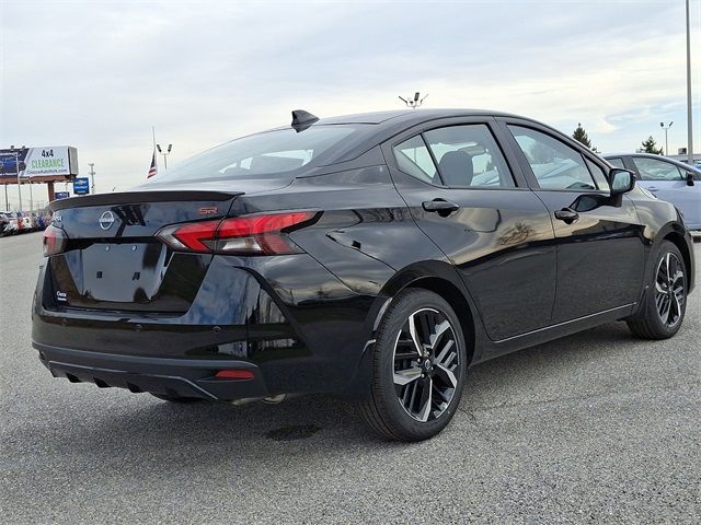 2025 Nissan Versa SR