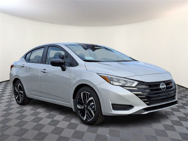 2025 Nissan Versa SR