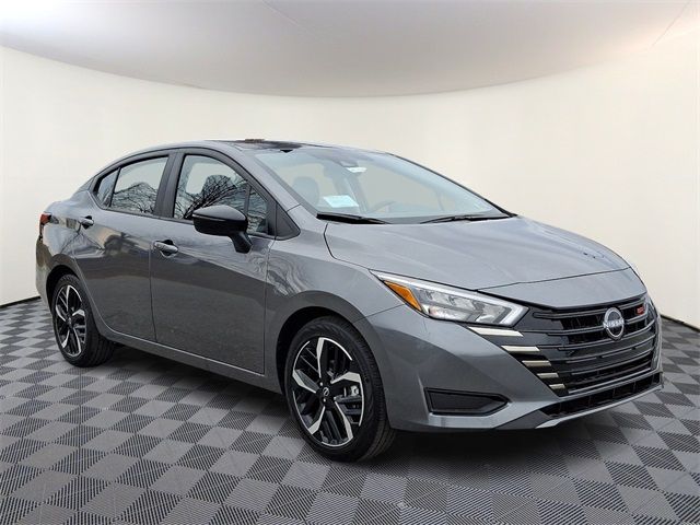 2025 Nissan Versa SR