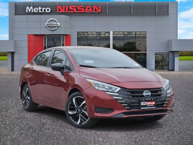 2025 Nissan Versa SR
