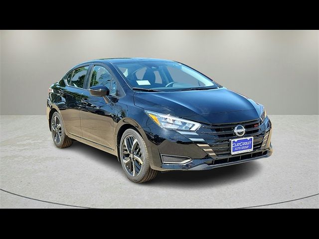 2025 Nissan Versa SR