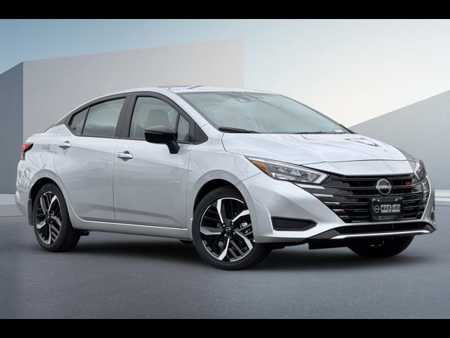2025 Nissan Versa SR