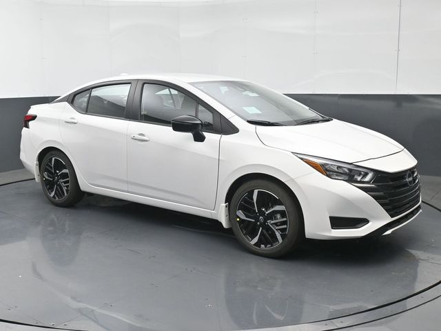 2025 Nissan Versa SR