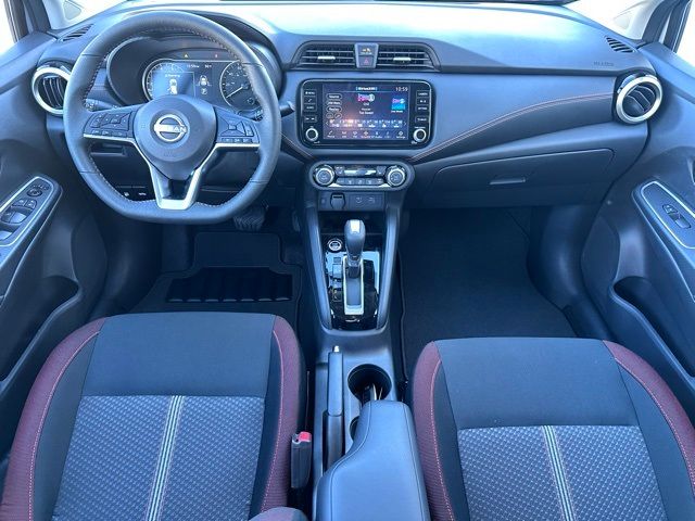 2025 Nissan Versa SR