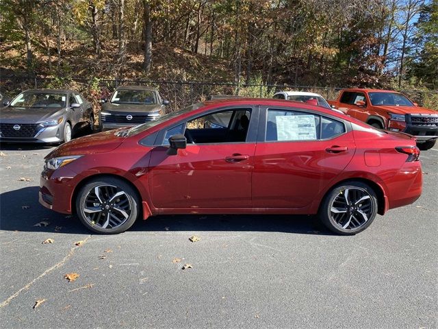 2025 Nissan Versa SR