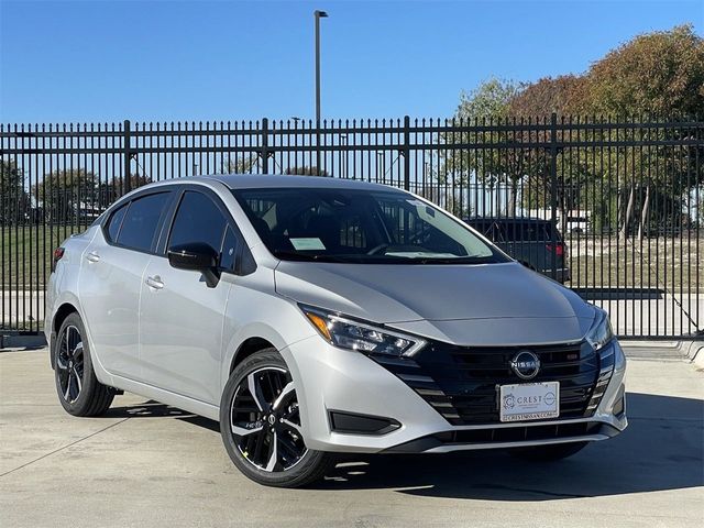 2025 Nissan Versa SR