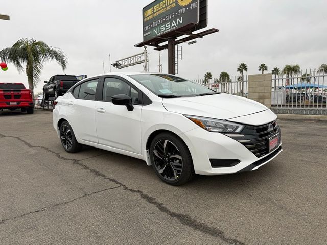 2025 Nissan Versa SR