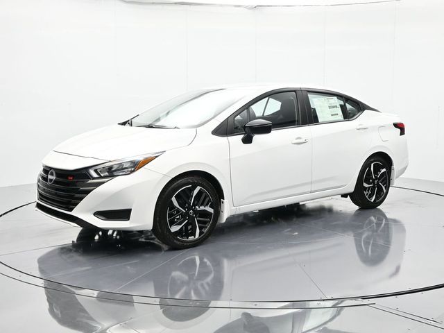 2025 Nissan Versa SR