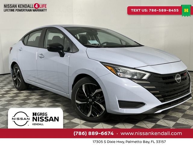 2025 Nissan Versa SR